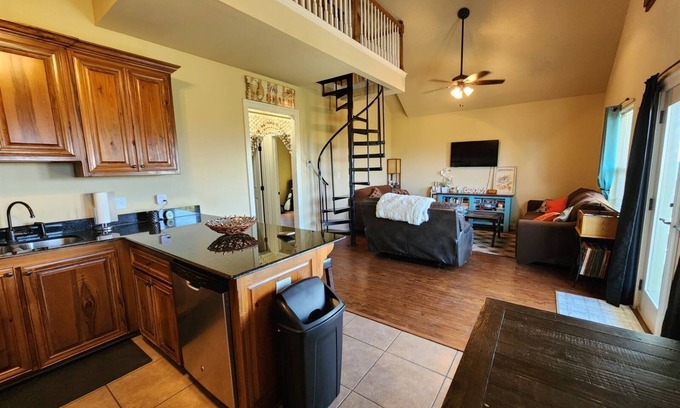 Grand Isle Casa | Blue Water Villa H - Beach Access - Island Realty