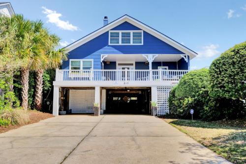 South End Casa | Blue Wave Retreat by Sea Scape Properties
