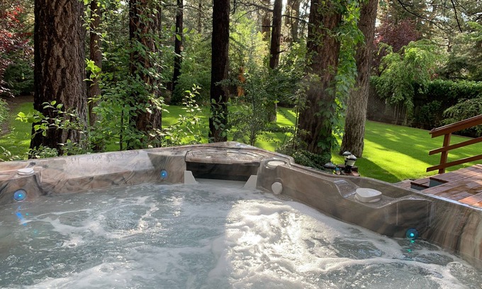 Winter Park Cabina | BLUEBEARY PINES-PERFECT ESCAPE-PRIVATE HOT TUB/3br/2.5ba/WALK TO SKI SHUTTLES!