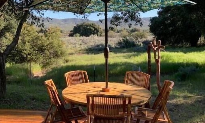 Warner Springs Cabina | Bluebird Tiny House Forest Retreat