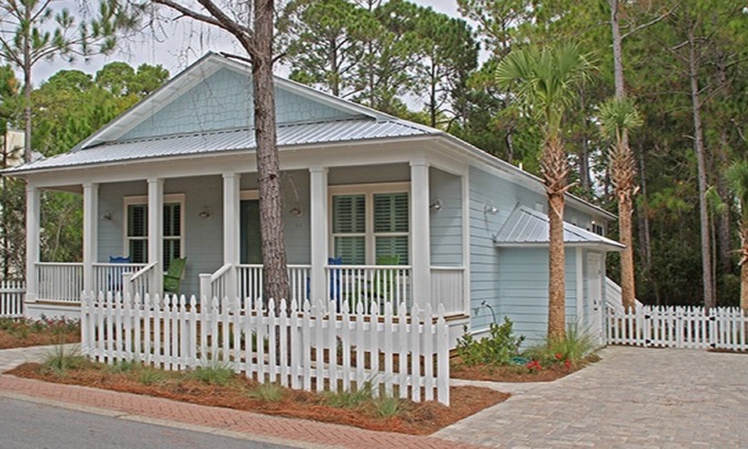Cassine Village Cabaña | Hermosa casa nueva de una sola planta en Seagrove Beach. 900 pies del acceso a la playa