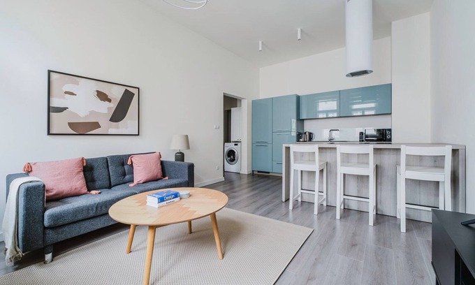 Zizkov Apartamento | Blueground | Žižkov, renovated, nr universities (PRG-35)