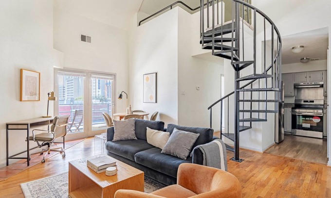 Waller Creek District Apartamento | Blueground | Downtown Austin, pool, nr Congress Ave