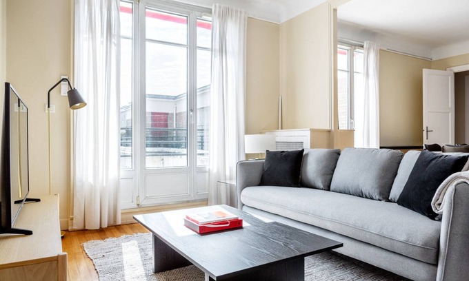 Porte-Dauphine Apartamento | Blueground | Faisanderie, a/c, nr Eiffel Tower