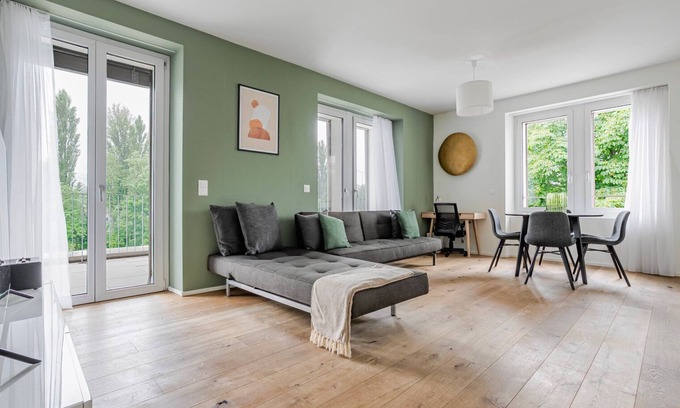 Hoengg Apartamento | Blueground | Höngg, balcony, nr Uetliberg