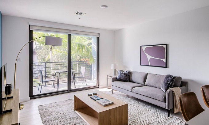 Little Ranches Apartamento | Blueground | Hollywood, pool & w/d, nr beach