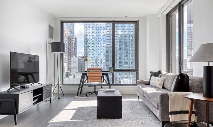 Hunters Point Apartamento | Blueground | Long Island City, rooftop, nr Gantry Plaza State Park