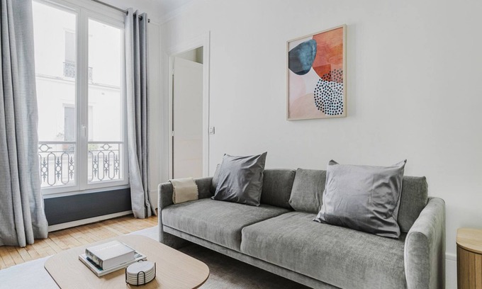 Porte-Saint-Martin Apartamento | Blueground | Republique, furnished, washer