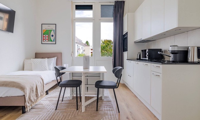 Seebach Apartamento | Blueground | Seebach, view, nr Uetliberg
