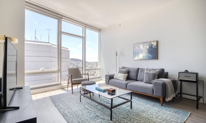 Downtown San Francisco Apartamento | Blueground | SoMa, pool, nr Civic Center