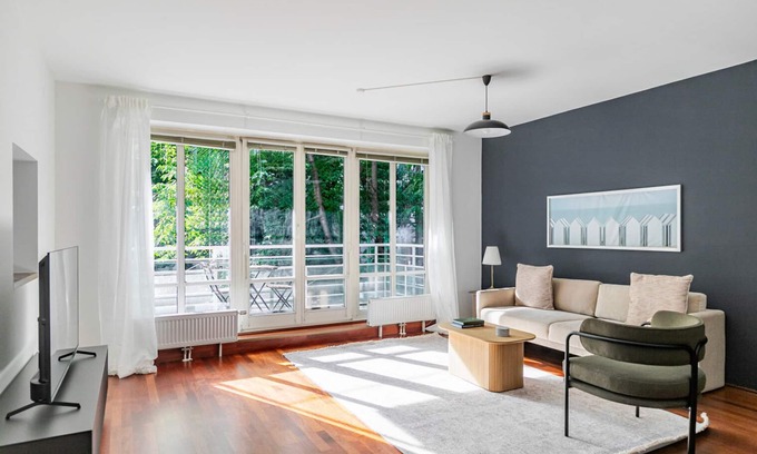 Gersthof Apartamento | Blueground | Währing, balcony, nr Türkenschanzpark