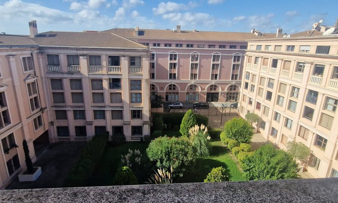 Est Apartamento | "BlueSky" air-conditioning-wi-fi garage- 5m from town center.