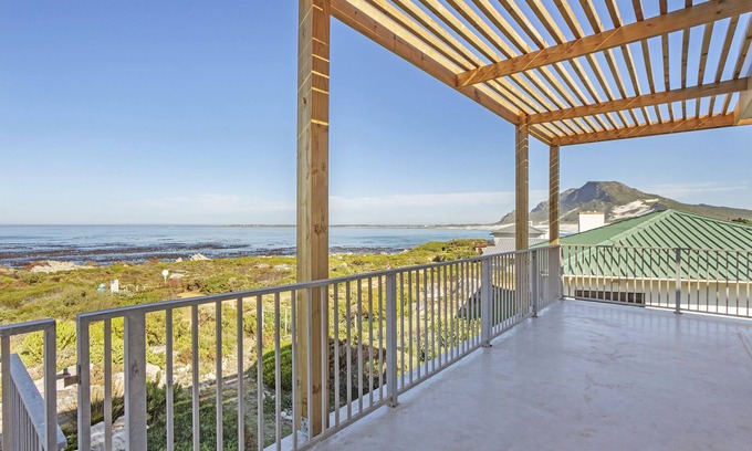 Betty's Bay Casa | Blueview on Silversand