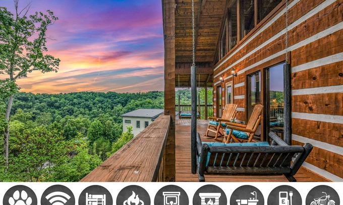 Sevierville Cabina | Bluff & Beyond: Pet Friendly, Free Attraction Tickets & EV Charger
