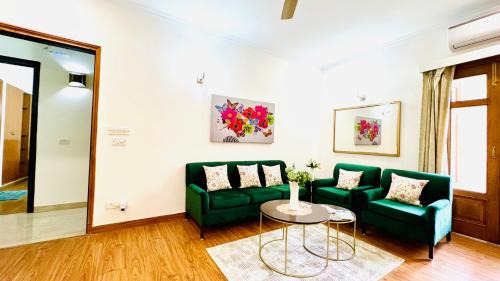 Vasant Vihar Apartamento | BluO Vasant Vihar PVR - Kitchen, Terrace, Lift