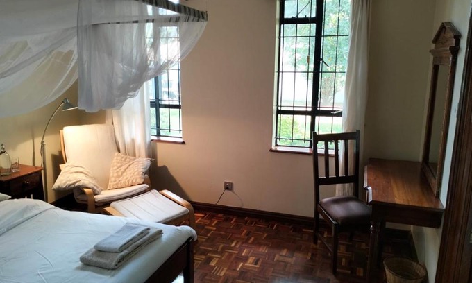 Runda Cama Y Desayuno | BnB chez Joep - corner Guestroom