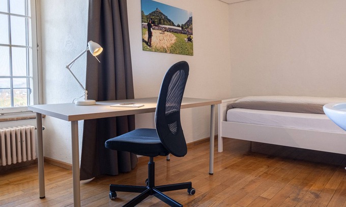 Sumiswald Cama Y Desayuno | BnB SchlafSchloss