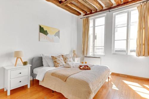 Sorbonne Apartamento | BnBNova - 1BR - Heart of the Latin Quarter