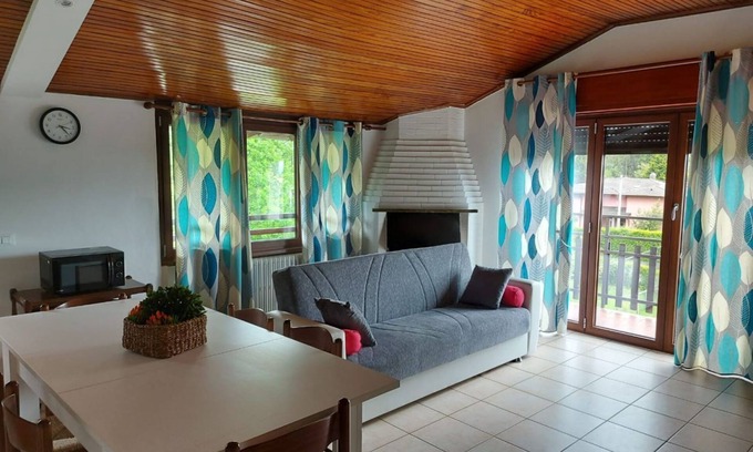 Travedona-Monate Apartamento | Bnbook Casa Dei Peschi 3- Lago di Monate