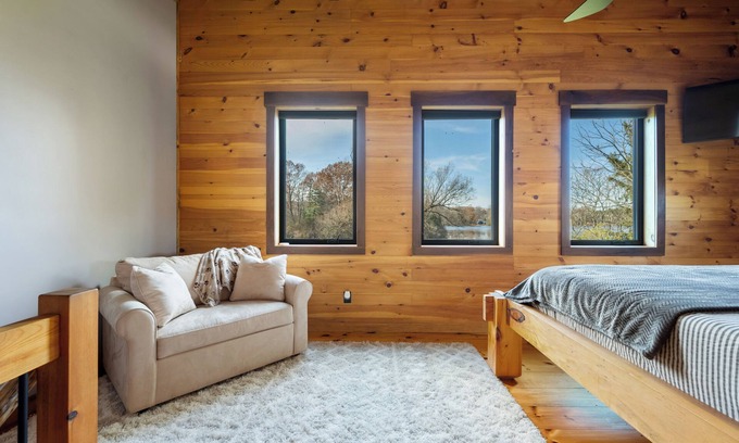 Bouckville Casa | Bo's Hideaway: Waterfront Retreat near Colgate University!