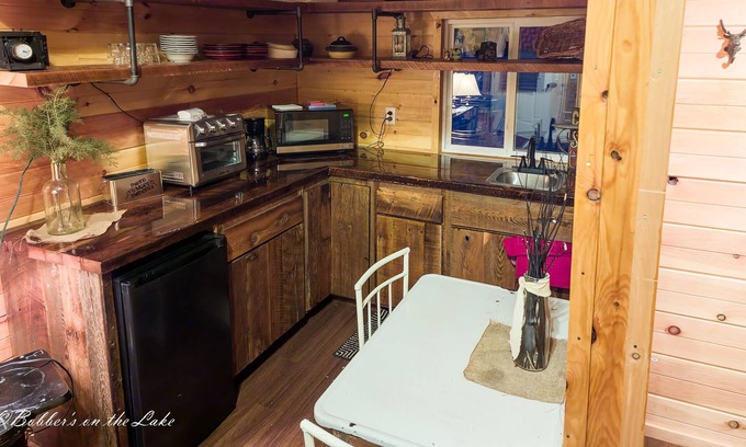 Butternut Cabina | Bobber's On The Lake - Cabin 2