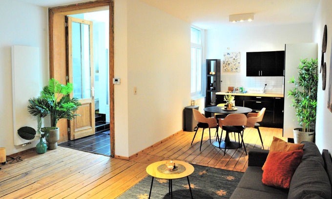 South Antwerp Apartamento | Bohemian 2 bedroom apartment, Toplocation Antwerp!