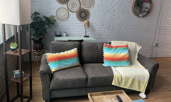 Near South Side Apartamento | Bohemian Enclave- Short Walk to McCormick/Wintrust