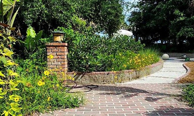 Carrabelle Casa | Bohemian LODGE in an Enchanted Garden-by-the-Sea; 3-min walk to Private Beach