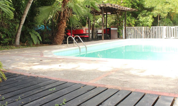 Jack's Hill Casa | Bohemian Lodge - The Artiste's Boutique Villa