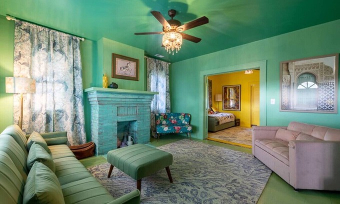 Charlotte Casa | Boho-Bagh: a vibrant experience!