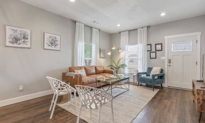 Tulsa Casa | BOHO Bungalow|KS Bed|Near Expo/Downtown/TU