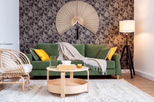 Old Town Apartamento | Boho Chic Escape - Hypercenter