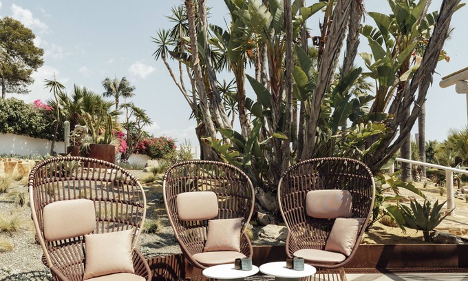 Golden Mile Hotel | Boho Club
