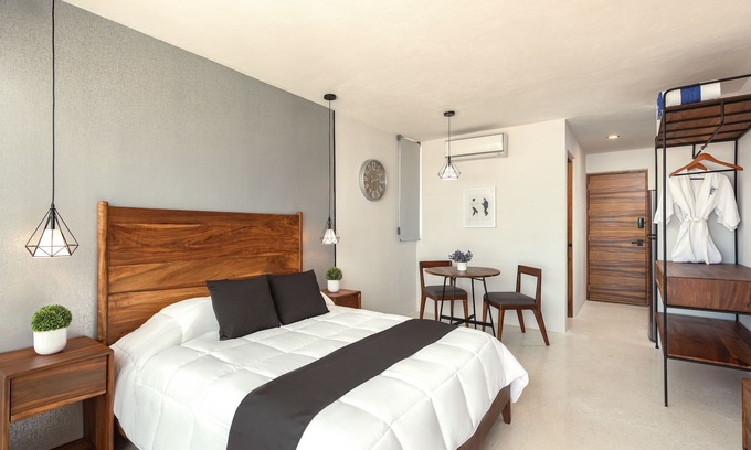 Luis Donaldo Colosio Apartamento | BoHo lofts & studios new modern w/ ocean-view pool