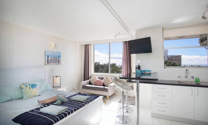 Bondi Apartamento | Bondi Fairview Coastal Panorama with Balcony