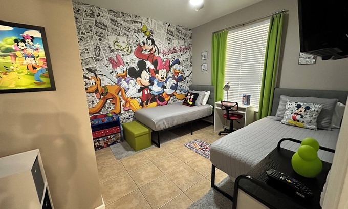 Windsor Palms Condominio | Bongos Disney Pad; Themed First Floor Gated Resort Condo.