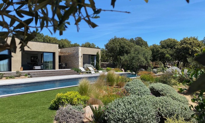 Bonifacio Villa | Bonifacio, villa contemporánea de lujo
