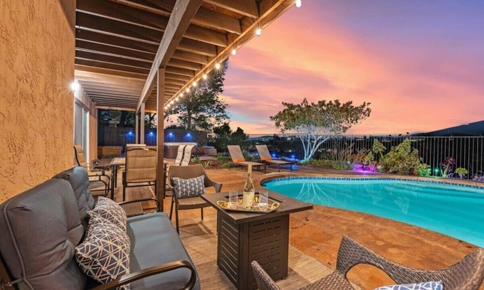 Bonita Casa | Bonita Manor - Large Home: Pool, Hot Tub, & Views!