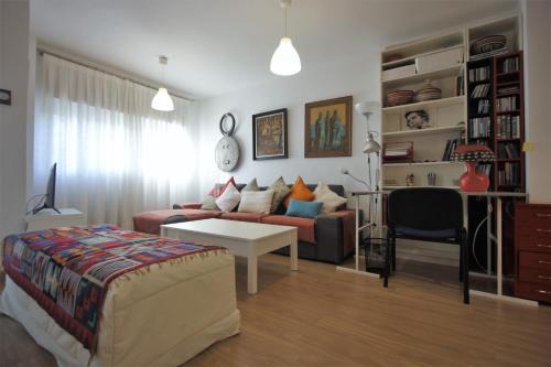Mairena del Aljarafe Apartamento | Bonito apart. con PARKING Y PISCINA