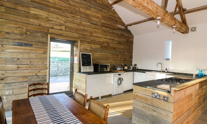 Coed-Y-Paen Cabaña | BONNIE BARN, ideal para familias, con un jardín en Usk, Ref 952347