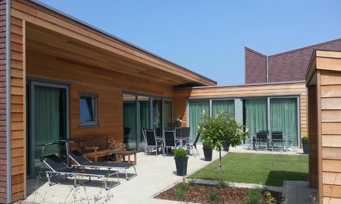 Cadzand-Bad Casa | BONNIES Beach & Spa DuinNest