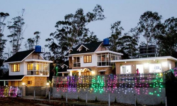 Kuttikkanam Cama Y Desayuno | BonsNest Holiday Homes - Balcony Suite