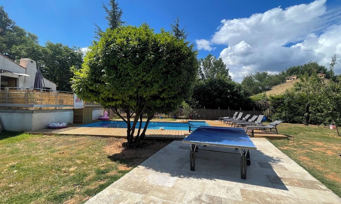 Chateauneuf-le-Rouge Villa | BONZINI, PÉTANQUE, PING-PONG AND SWIMMING POOL 5 mns from SAINTE VICTOIRE...