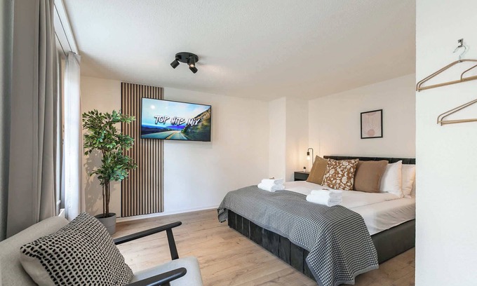 St. Gallen Casa | book2stay 1.5-room apartment #3 Hirschberg up to 2 people