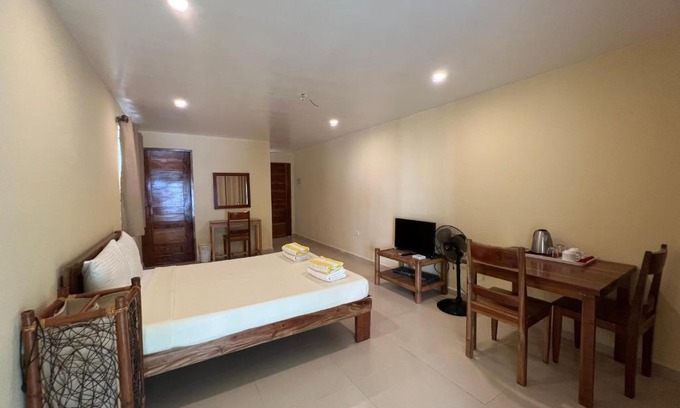 Balabag Cama Y Desayuno | Boracay Amor Apartment (Garden)