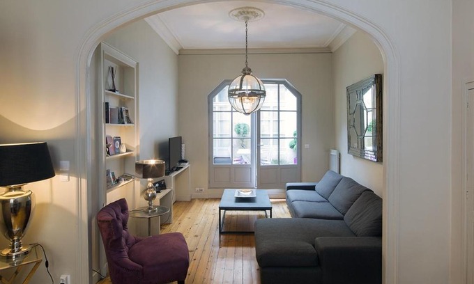 Hotel de Ville - Quinconces Apartamento | Bord'ôappart Le Cheverus
