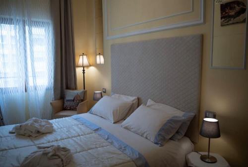 Santa Maria Novella Apartamento | Borgognissanti Ollie's Home in centro a Firenze