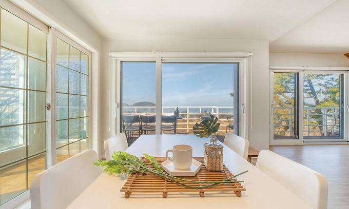 Holmoe Casa | Boryeong Thirasel Pension