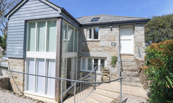 Paul Cabaña | Bos Lowen, MOUSEHOLE