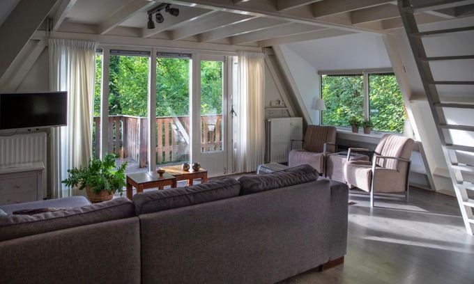 Septon Chalet De Esquí | Boshuisje Durbuy met zwembad op het park